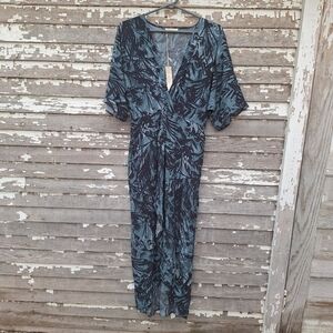 Lovestitch Tropical Dress Size Medium NWT